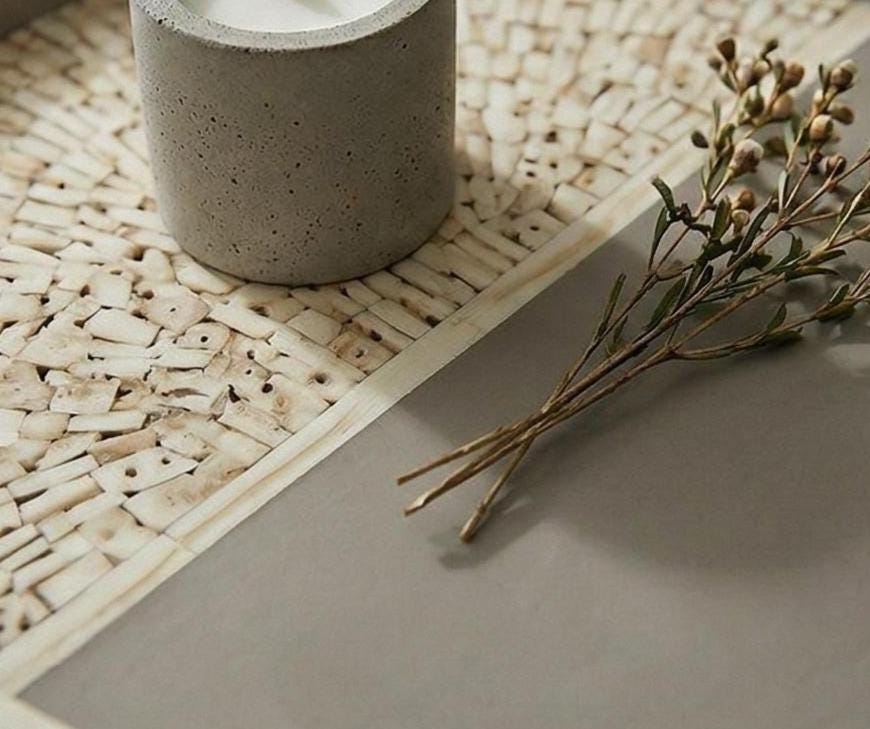Two Tone Bone Inlay Round Tray – Handmade Modern Resin Serving Tray