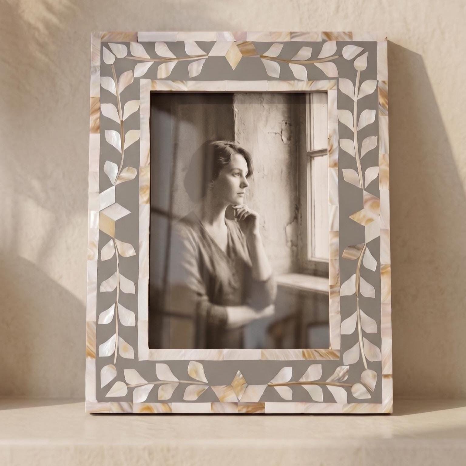 Handmade Grey MOP Picture Frame Floral Photo Frame Decor