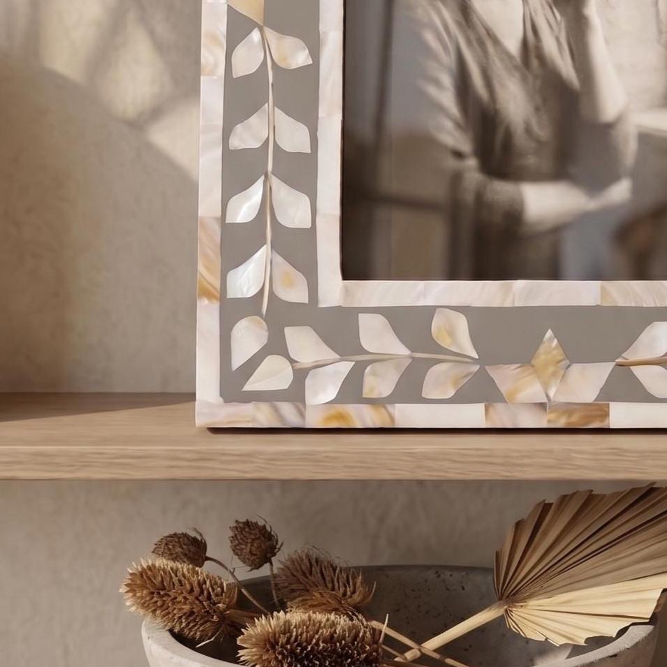 Handmade Grey MOP Picture Frame Floral Photo Frame Decor
